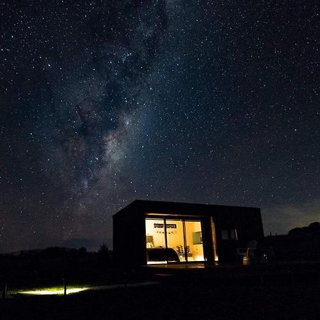 Romantic Vineyard Getaway Waipara Exterior foto